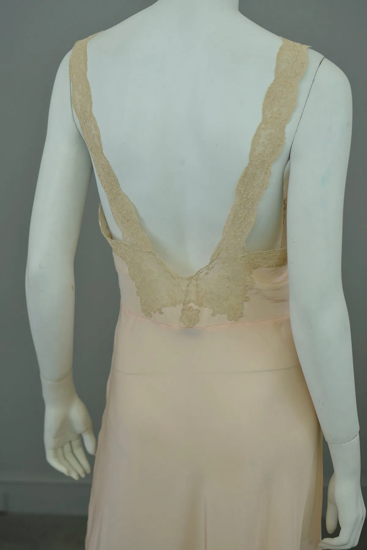 1930s Pure Peach Silk with Ecru Lace Bodice Hollywood Glam Slip Dress Gown