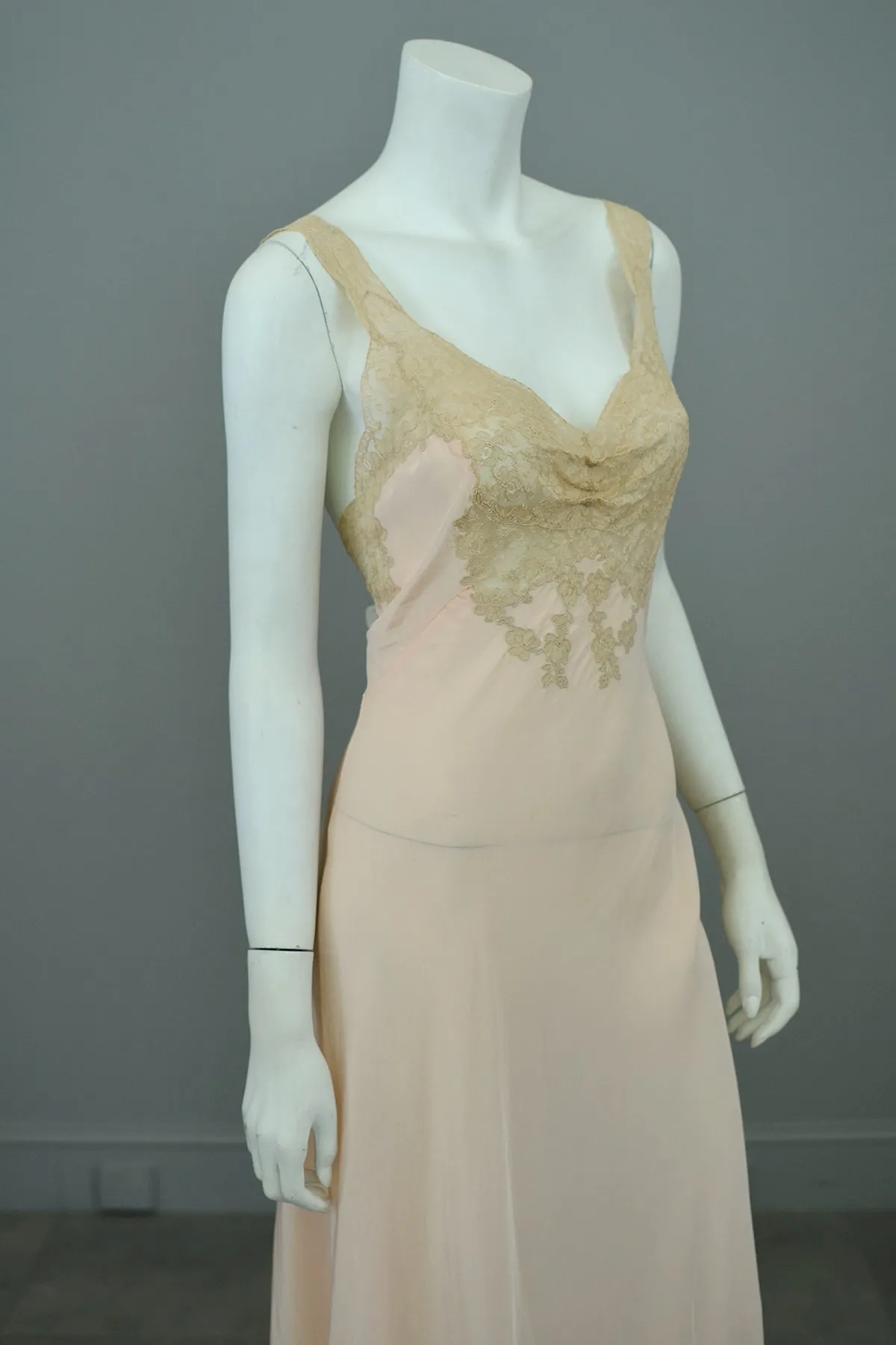 1930s Pure Peach Silk with Ecru Lace Bodice Hollywood Glam Slip Dress Gown