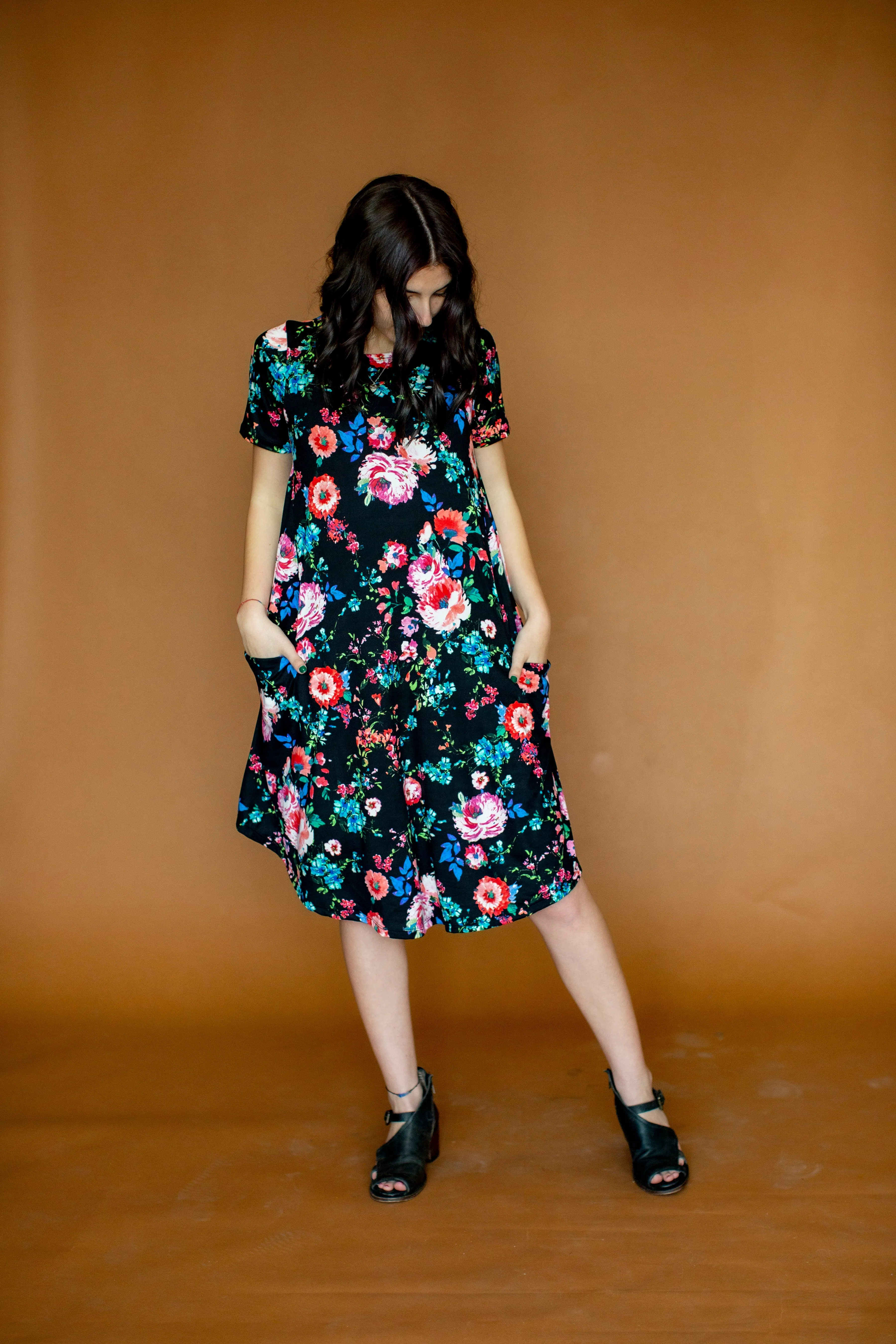 April Dress Bright Midnight Floral