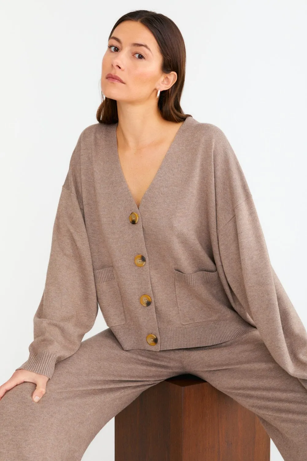 Classic boxy Knit Cardigan