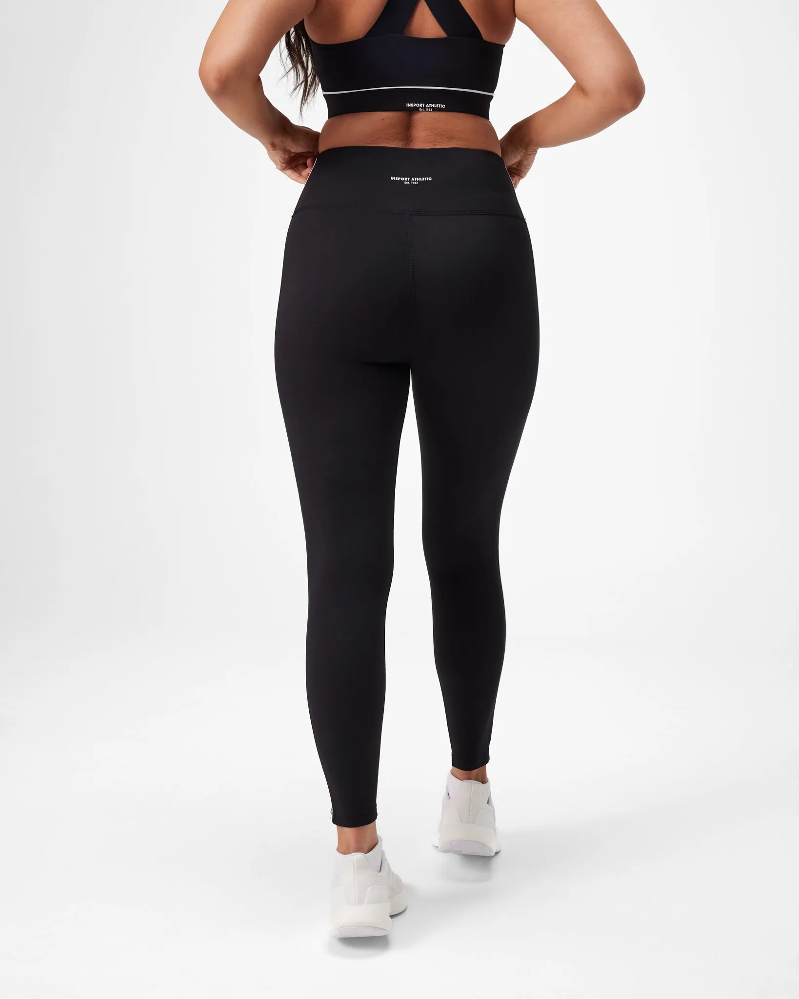 INSPORT WOMENS SWIFT PIPING FULL LENGTH TIGHT BLACK/WHITE