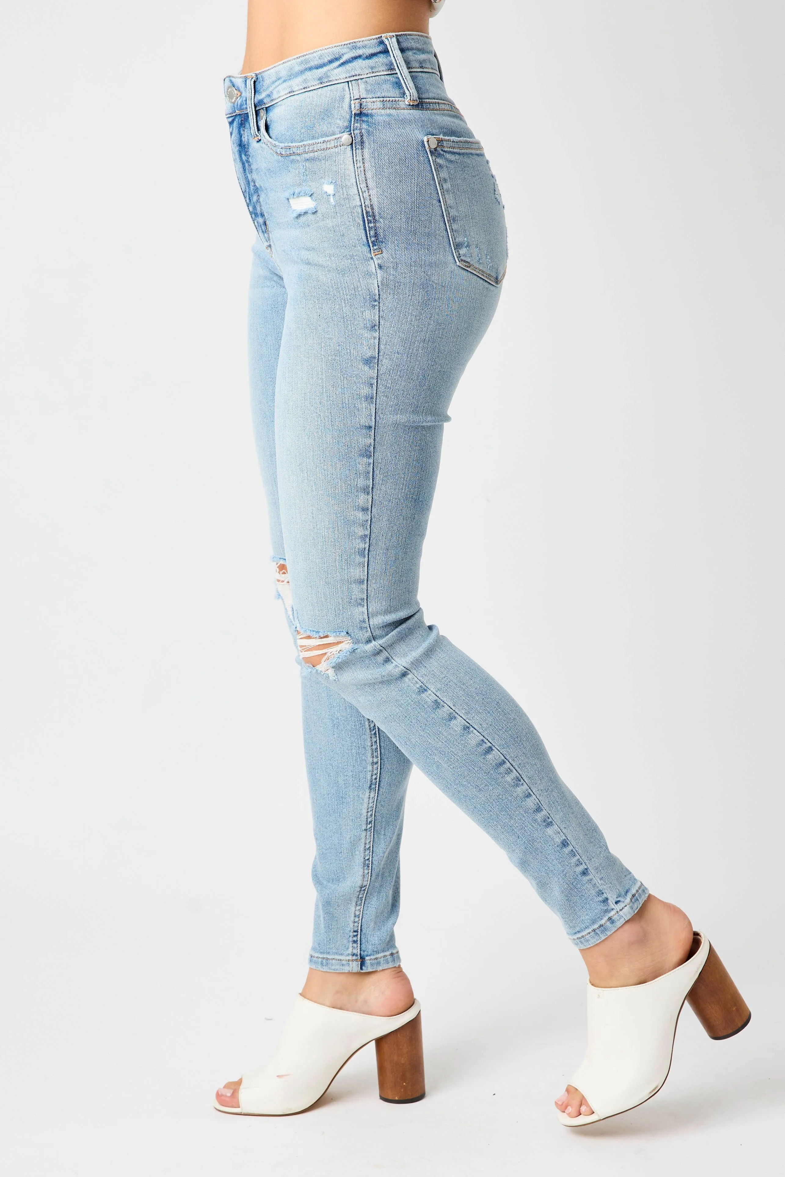 Judy Blue Mid-Rise Tummy Control Destroy Skinny Jeans