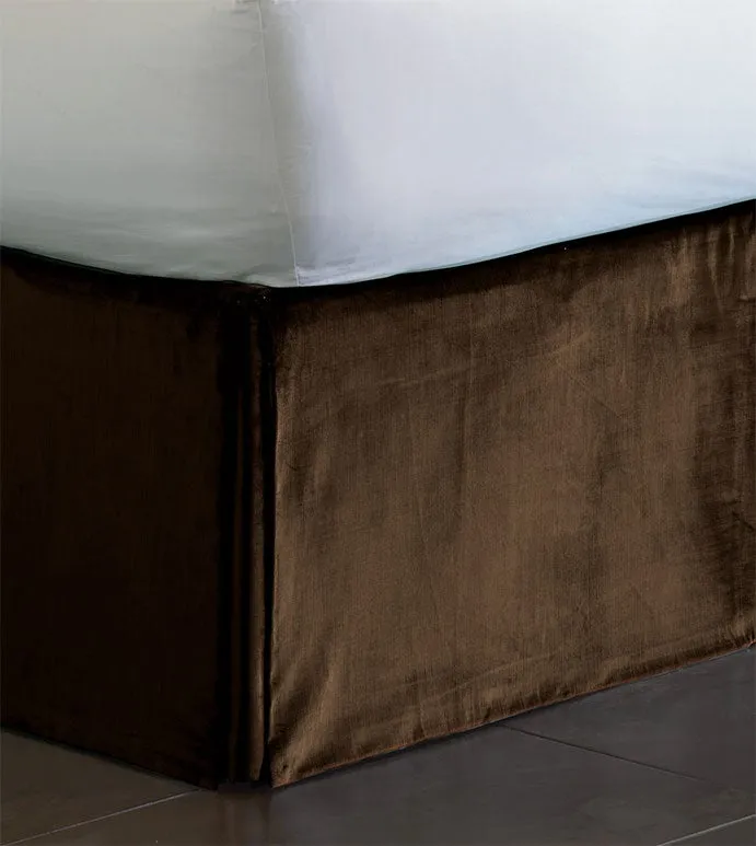 Lars Pleated Velvet Bed Skirt in Mocha