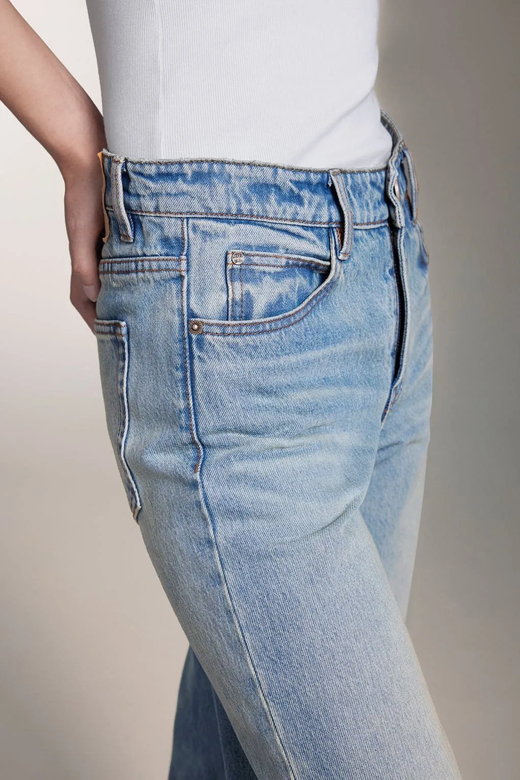 Light Blue Low-Rise Straight Fit Jeans