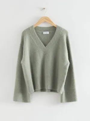 Oversized alpaca wool jumper in green