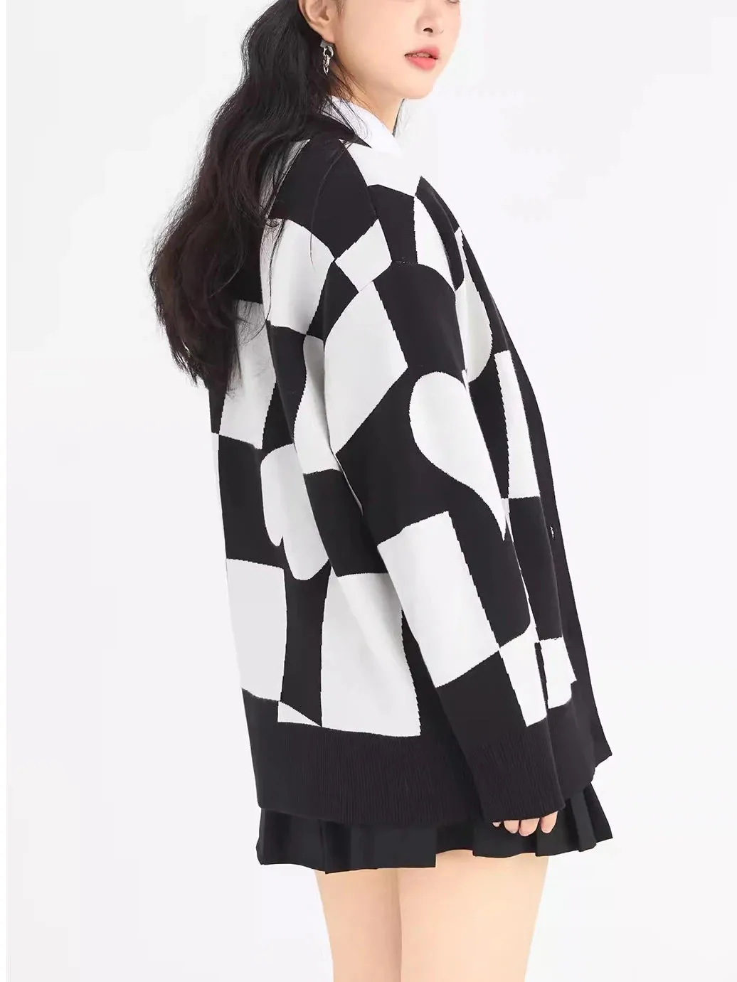 Soliaten V-neck Plaid Checkerboard Oversized Cardigan Women Autumn Winter Single Breasted Ladies Long Sweter Jumper  C-174