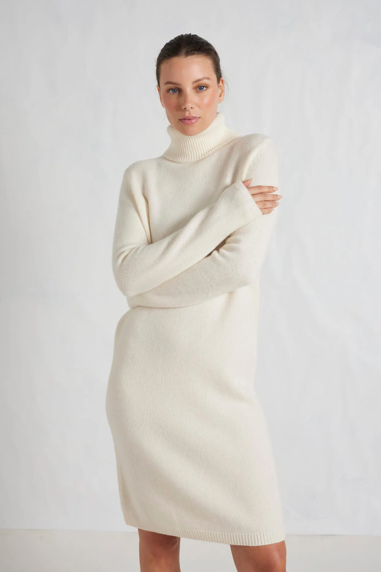 Velma Polo Dress in White Alyssum